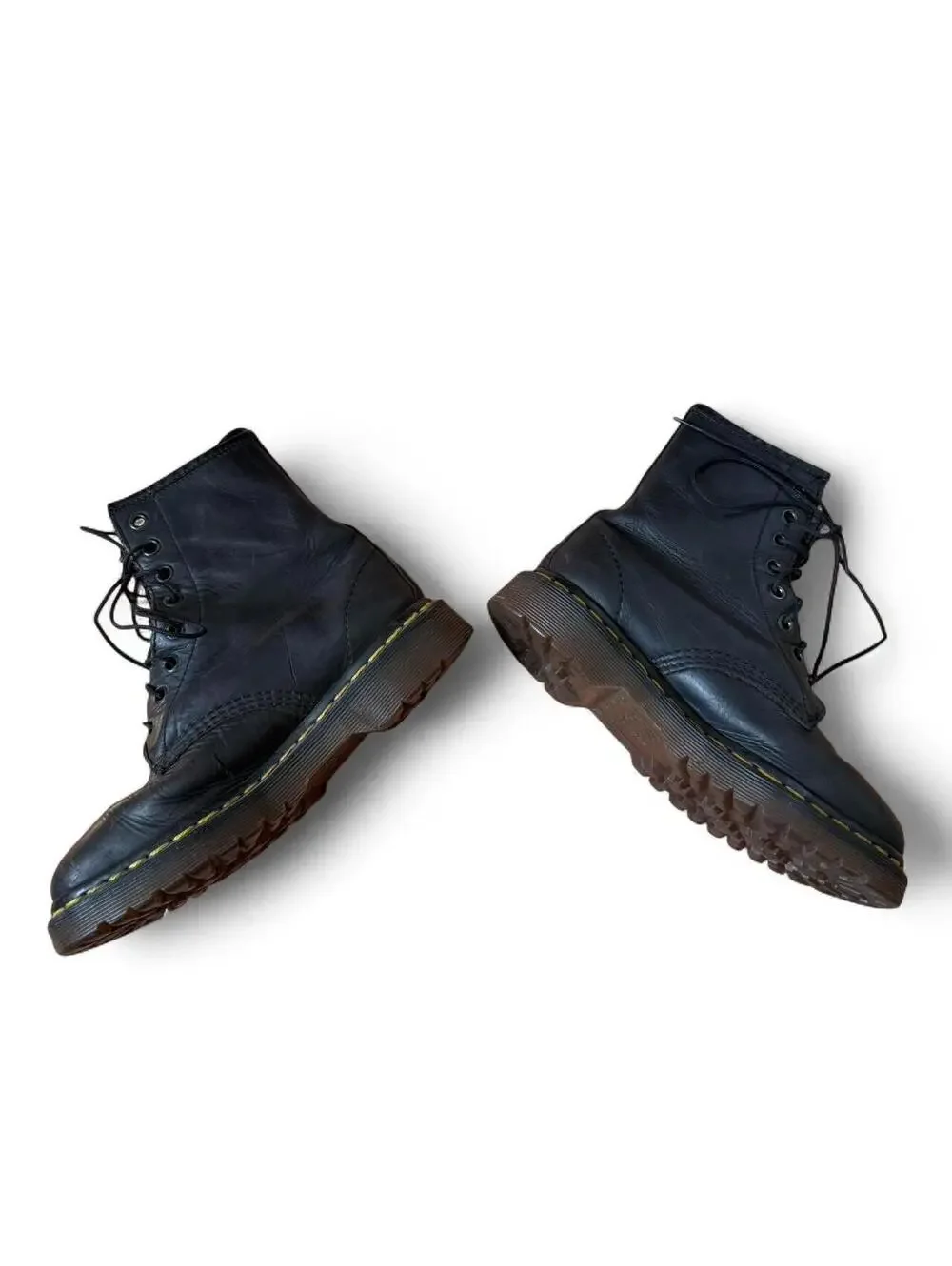 Black leather Dr. Martens 1460 boots